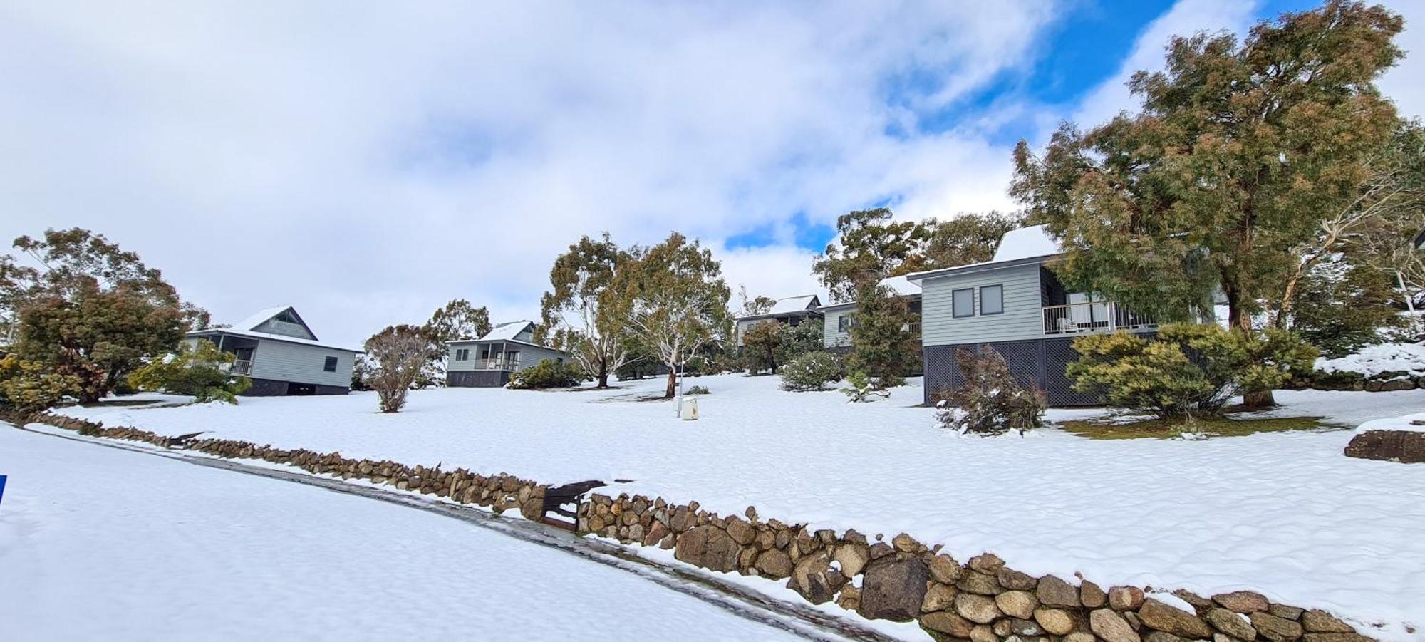 Adventist Alpine Village Jindabyne Buitenkant foto